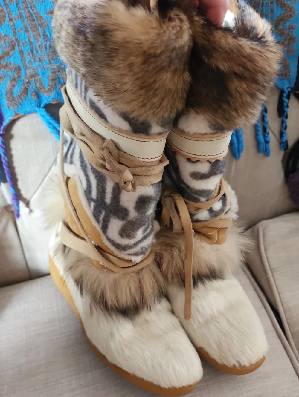 Tecnica Tan and Cream 80’s Ski Fur Winter Boots with Patterned Shaft size 38.